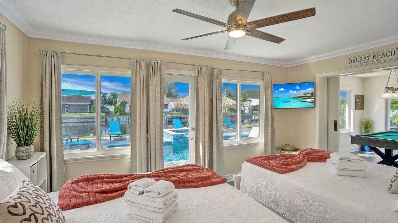 Photo of Outdoor in Tropic Palms