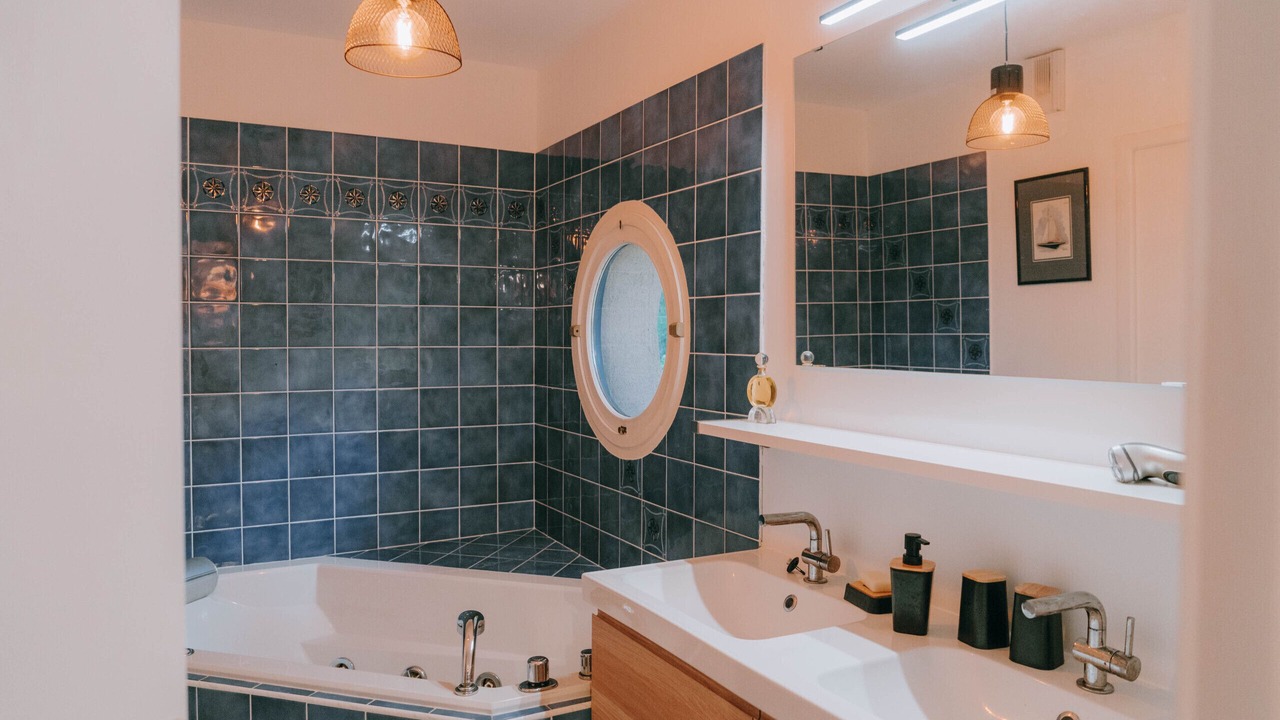 Photo of Bathroom in Pornichet