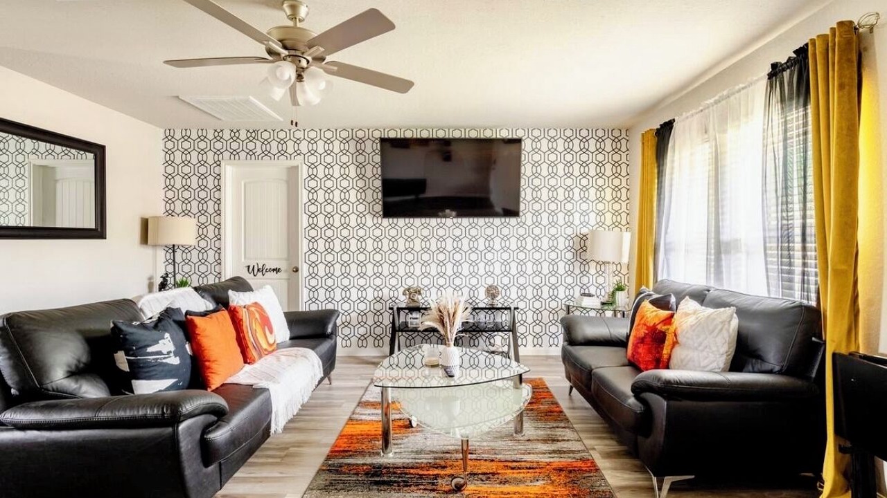Photo of Livingroom in Texas City
