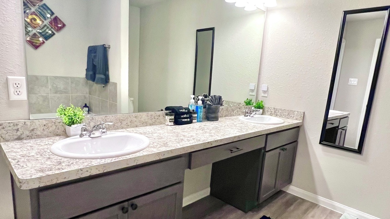 Photo of Bathroom in Texas City