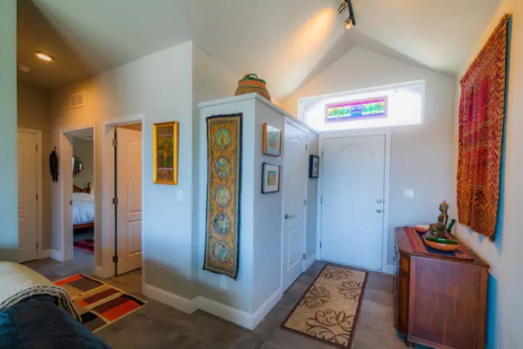 Photo of Bedroom in Cobb