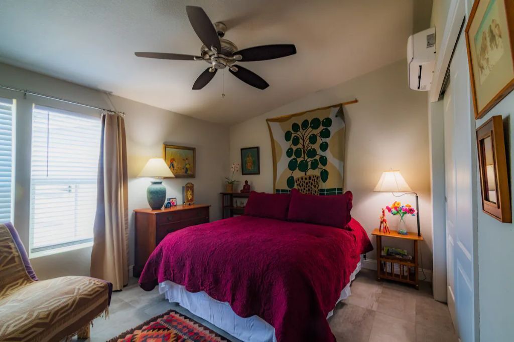 Photo of Bedroom in Cobb