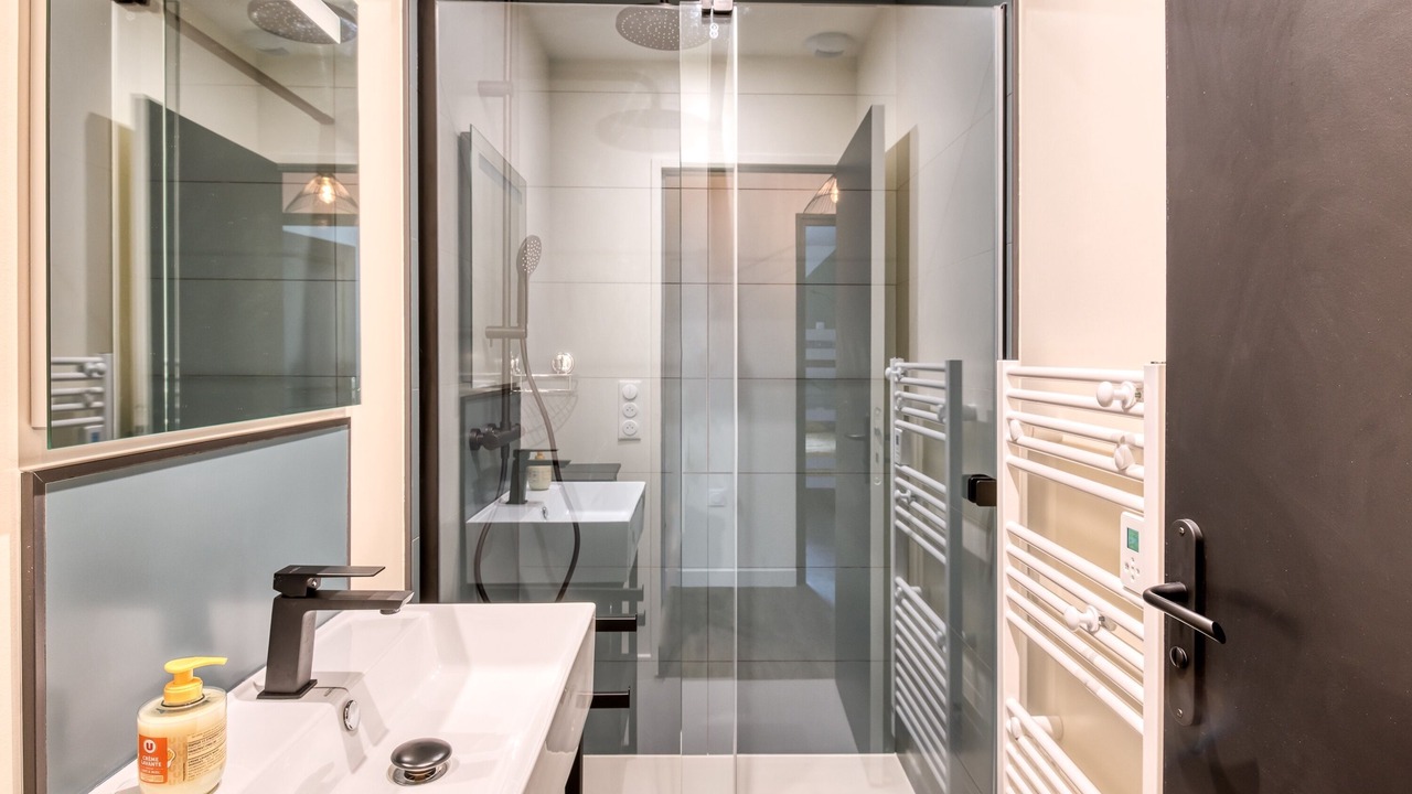 Photo of Bathroom in Montreuil-Bellay