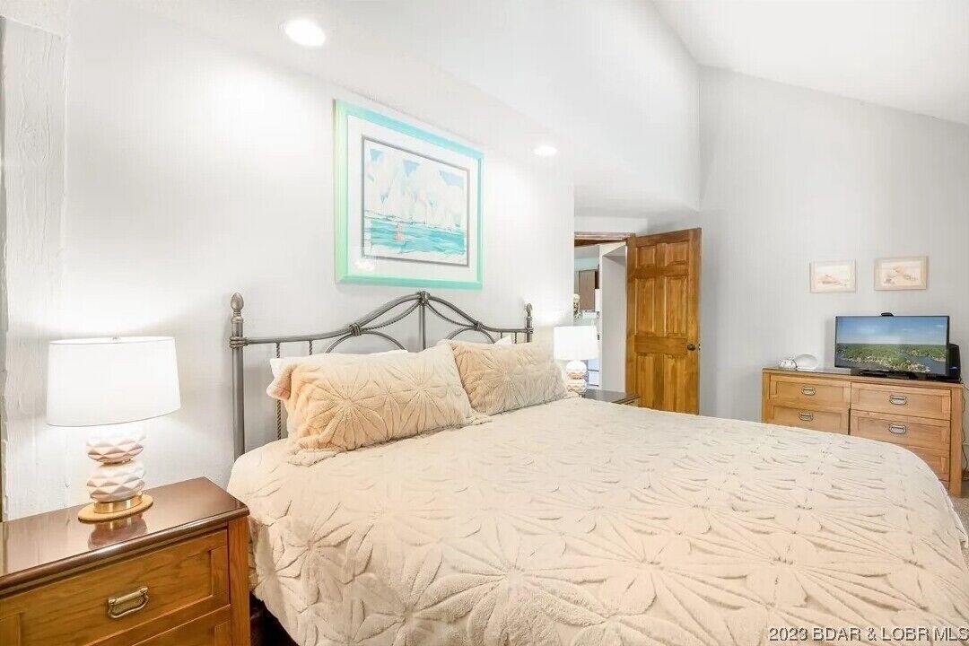 Photo of Bedroom in Osage Beach