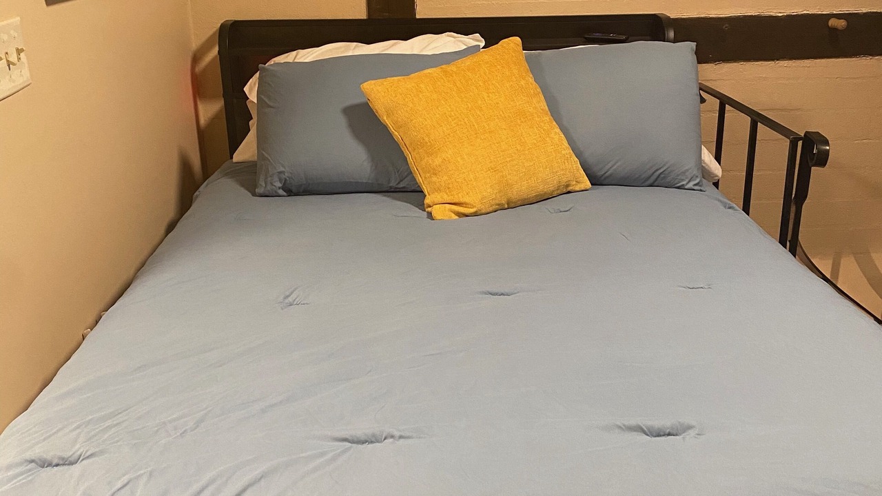 Photo of Bedroom in Blodgett Mills