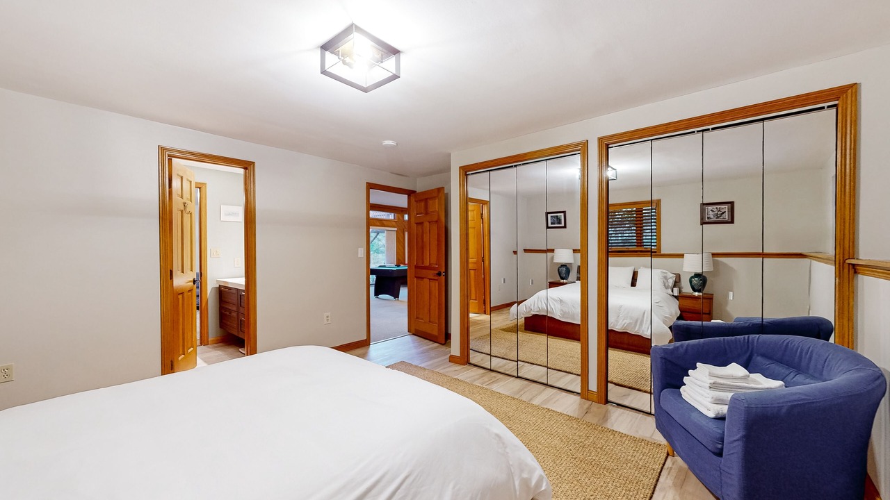 Photo of Bedroom in Blakeslee