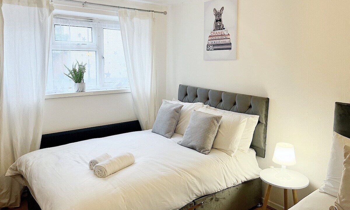 Photo of Bedroom in Broad Green