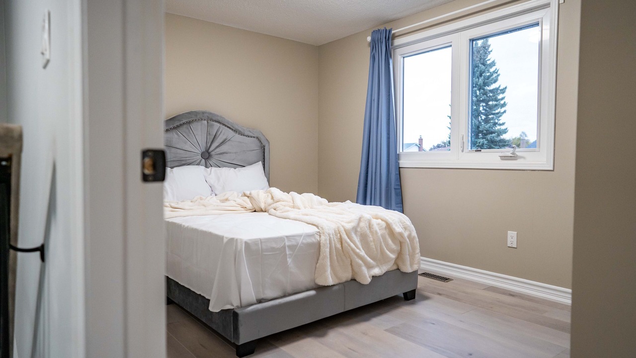 Photo of Bedroom in Ajax