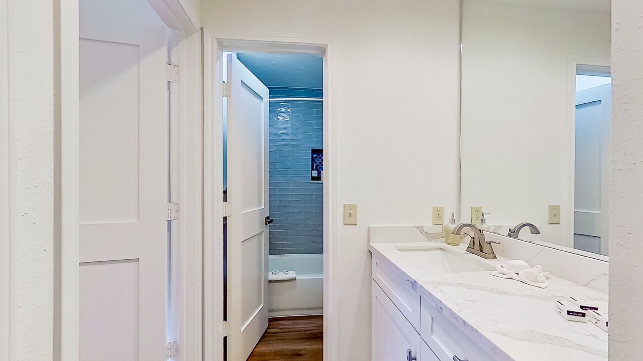 Photo of Bathroom in Walden on Lake Conroe