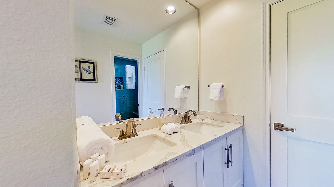 Photo of Bathroom in Walden on Lake Conroe