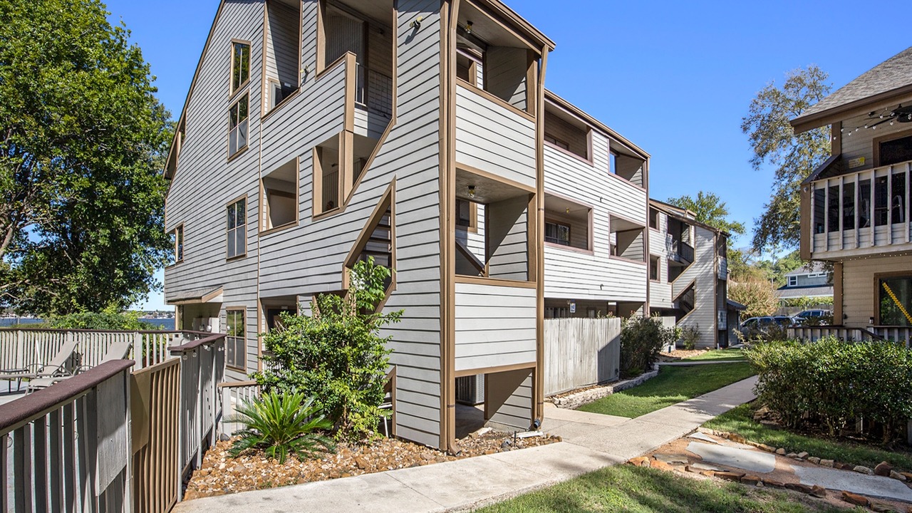 Photo of Outdoor in Walden on Lake Conroe