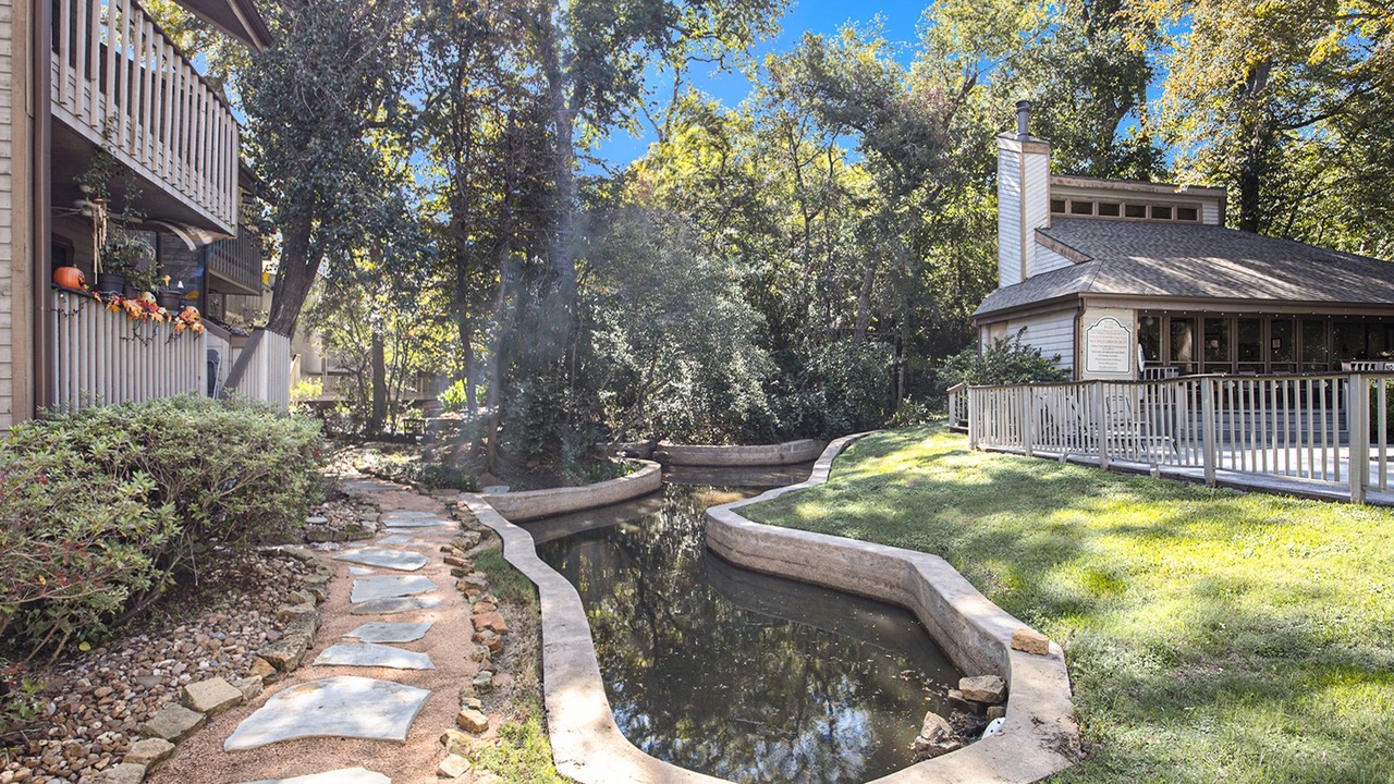 Photo of Outdoor in Walden on Lake Conroe