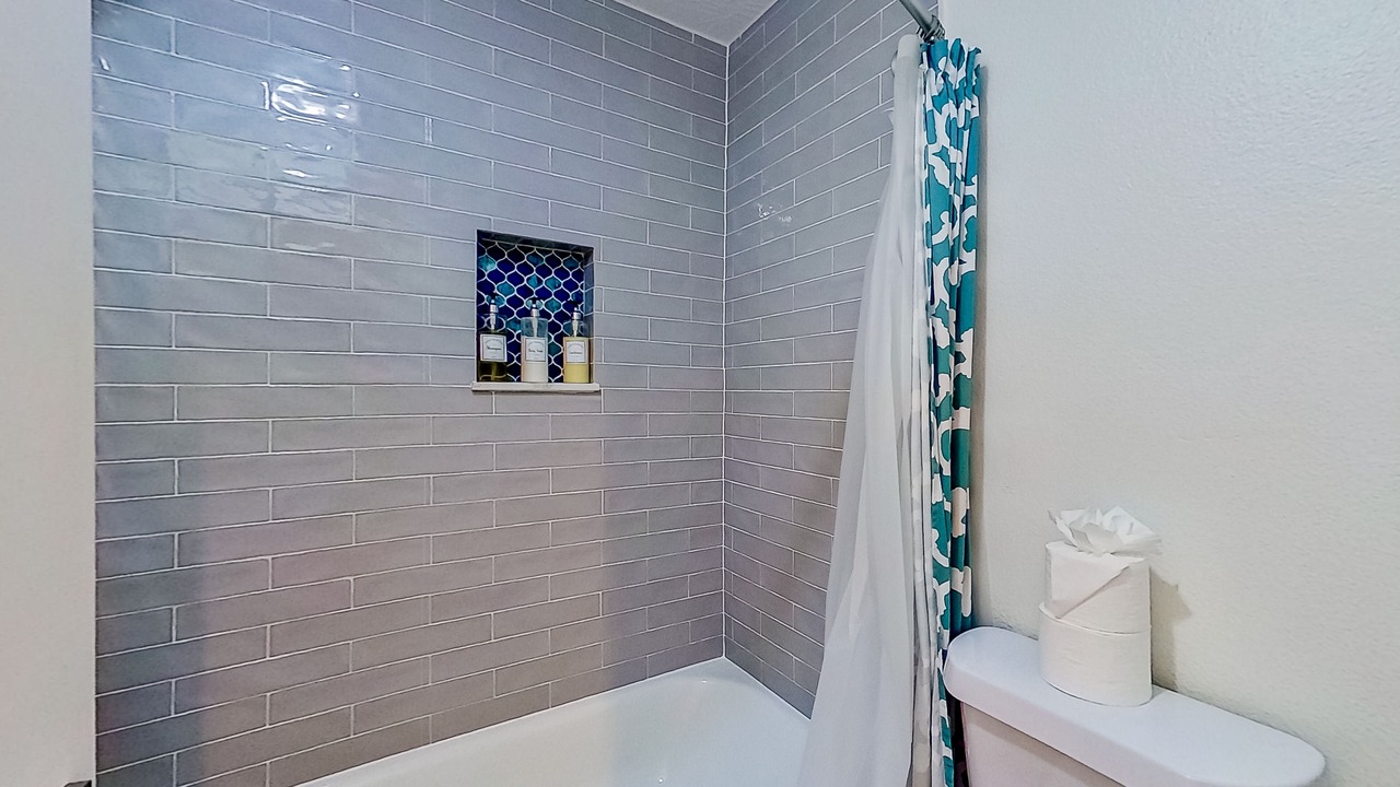 Photo of Bathroom in Walden on Lake Conroe