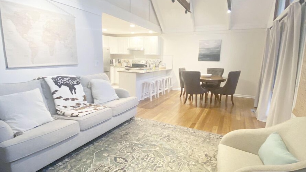 Photo of Livingroom in Salem