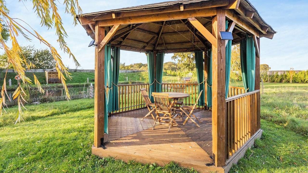 Photo of Outdoor in Newmarket