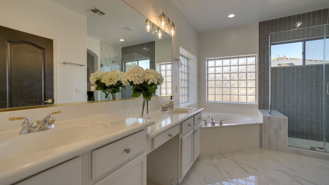 Photo of Bathroom in Canyon Trails