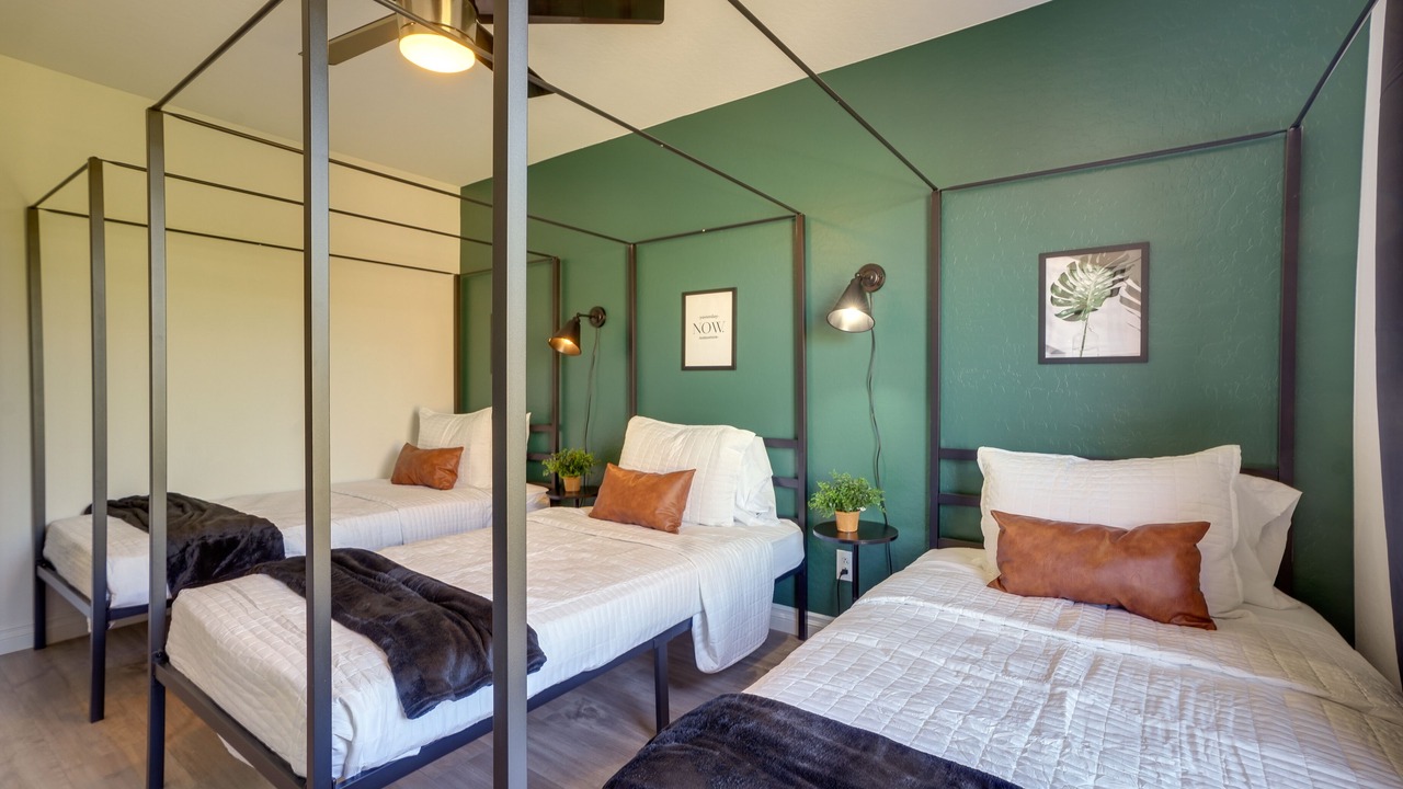 Photo of Bedroom in Canyon Trails