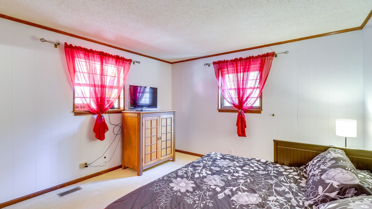 Photo of Bedroom in Fairfield Bay