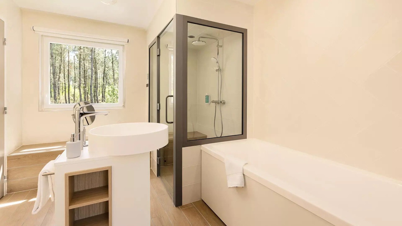 Photo of Bathroom in Beauziac