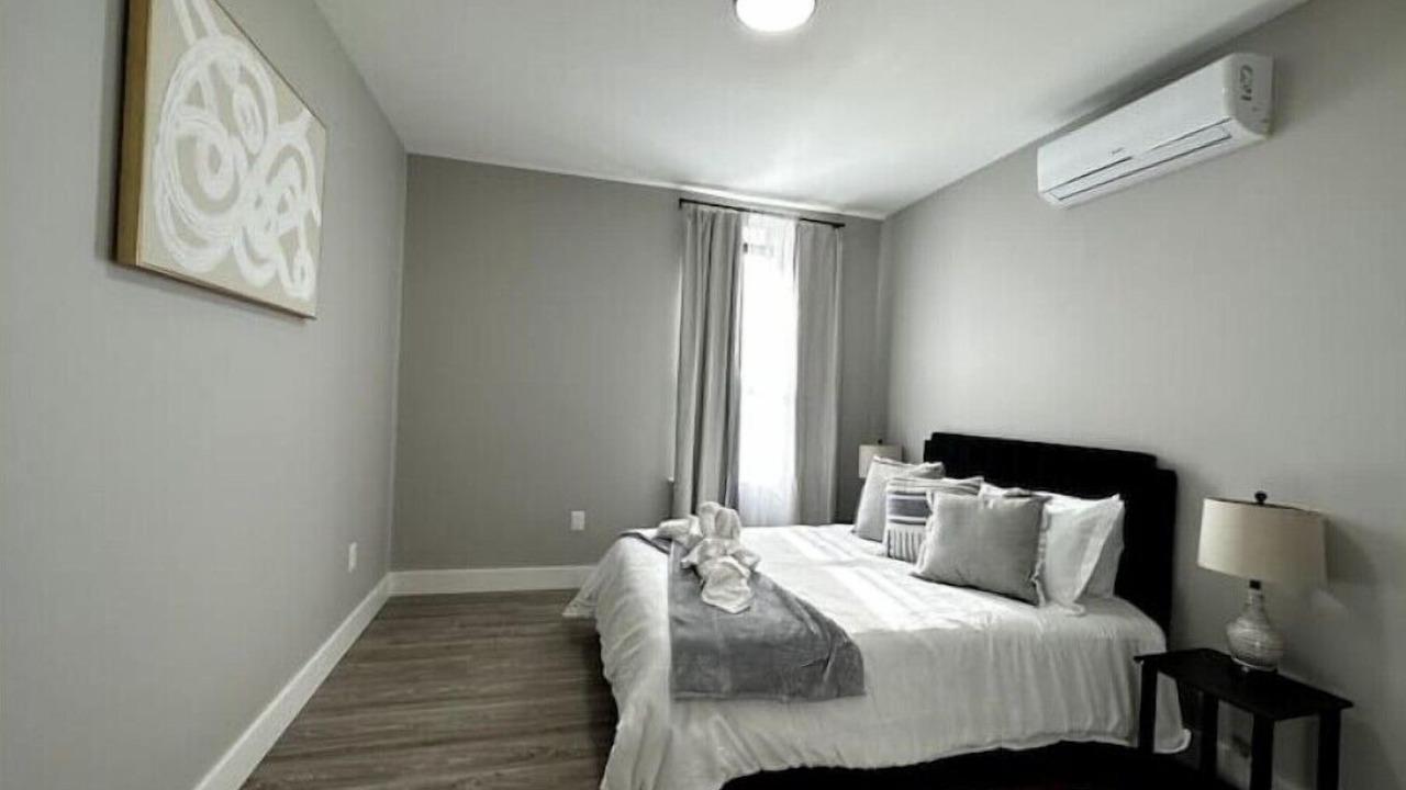 Photo of Bedroom in Albany