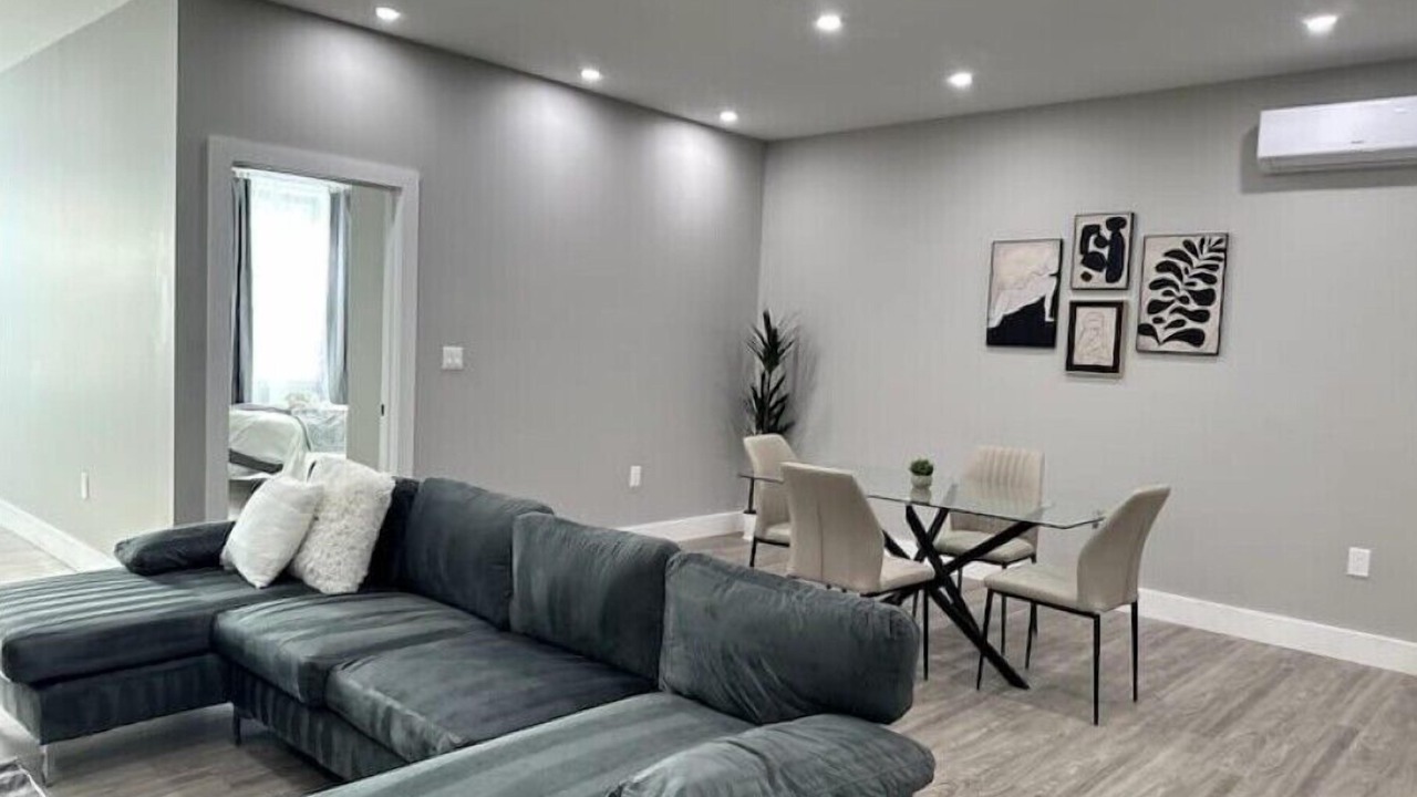 Photo of Livingroom in Albany