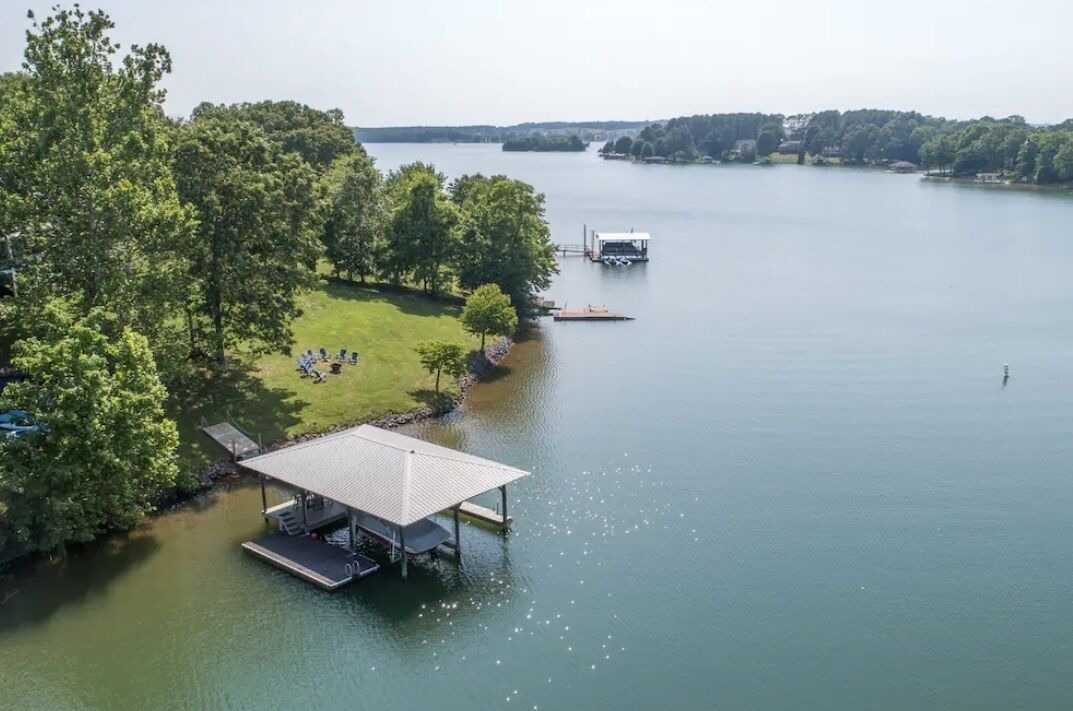 Photo of Outdoor in Smith Mountain Lake