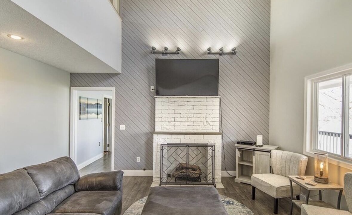 Photo of Bedroom in Smith Mountain Lake