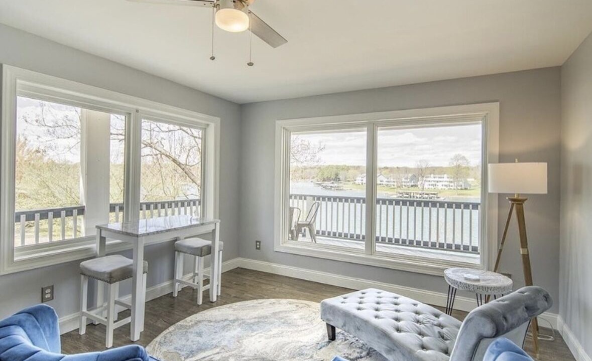 Photo of Outdoor in Smith Mountain Lake
