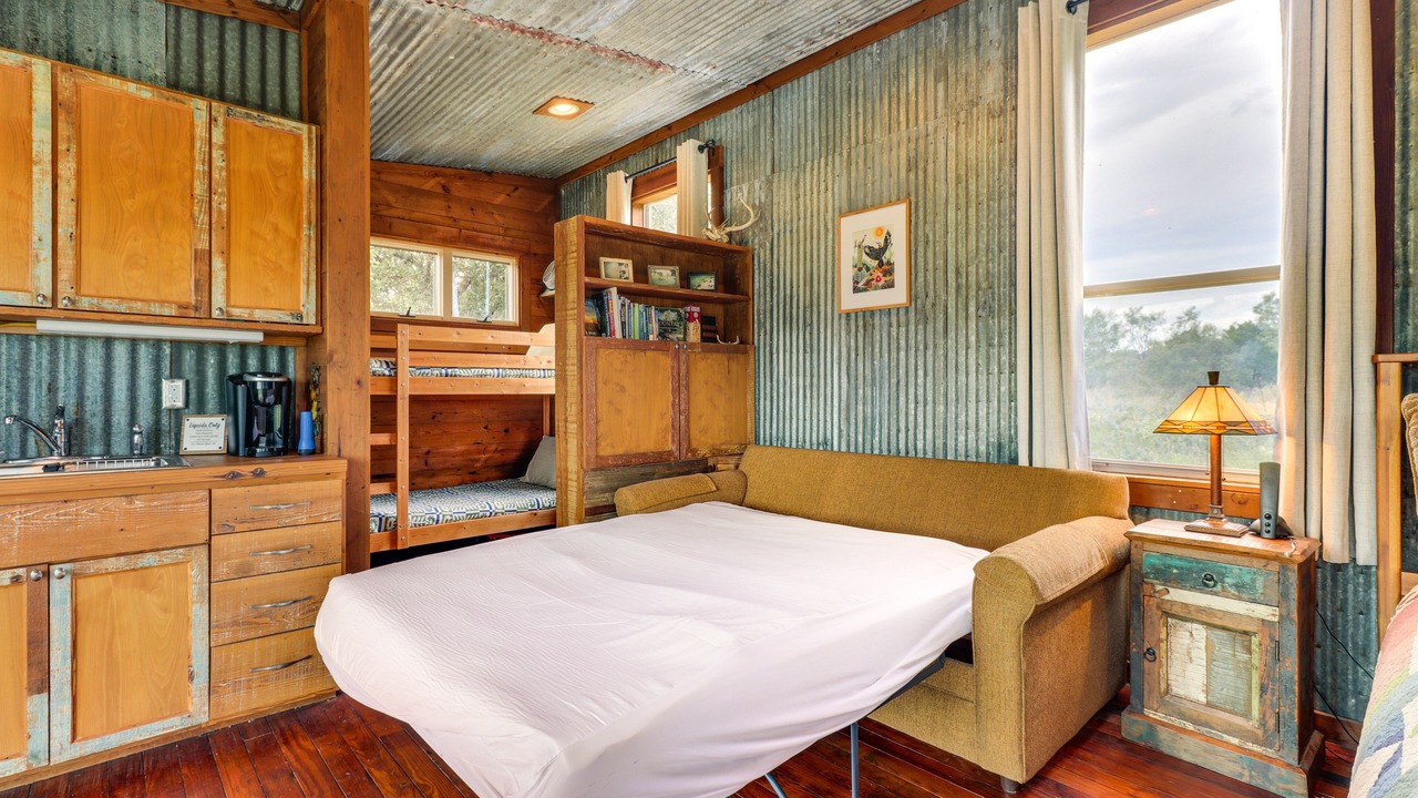 Photo of Bedroom in Mason