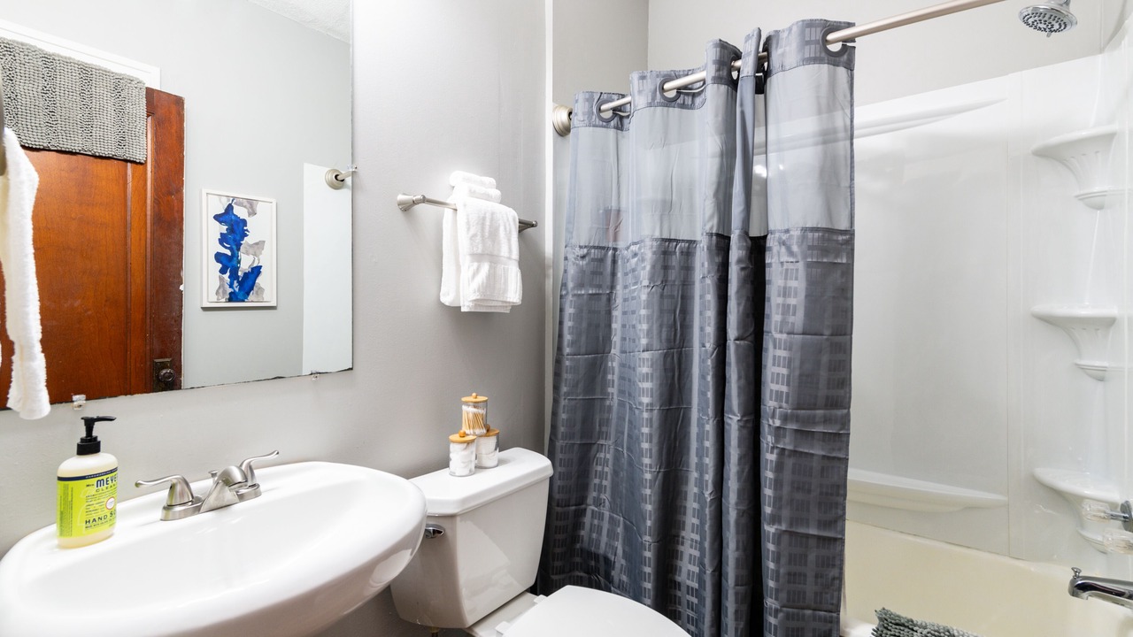 Photo of Bathroom in St. Louis