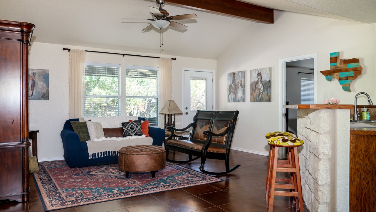 Photo of Livingroom in Liberty Hill