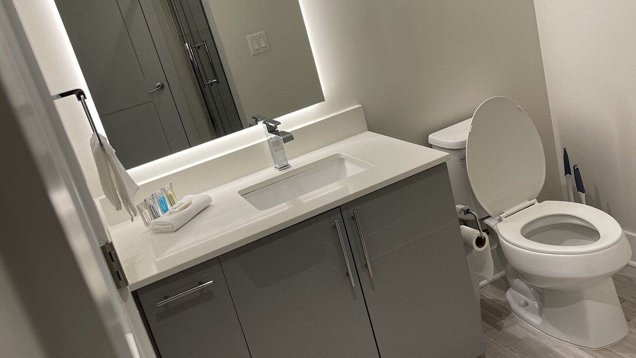 Photo of Bathroom in Midtown