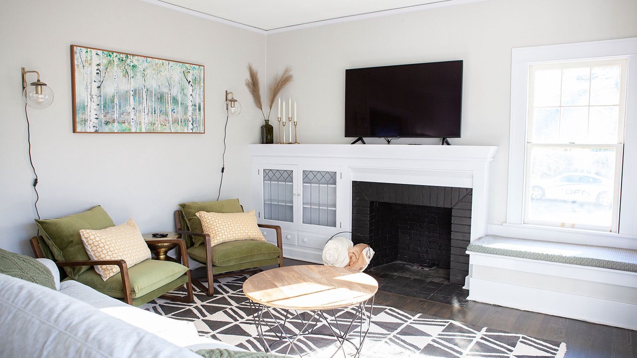 Photo of Livingroom in Amazon