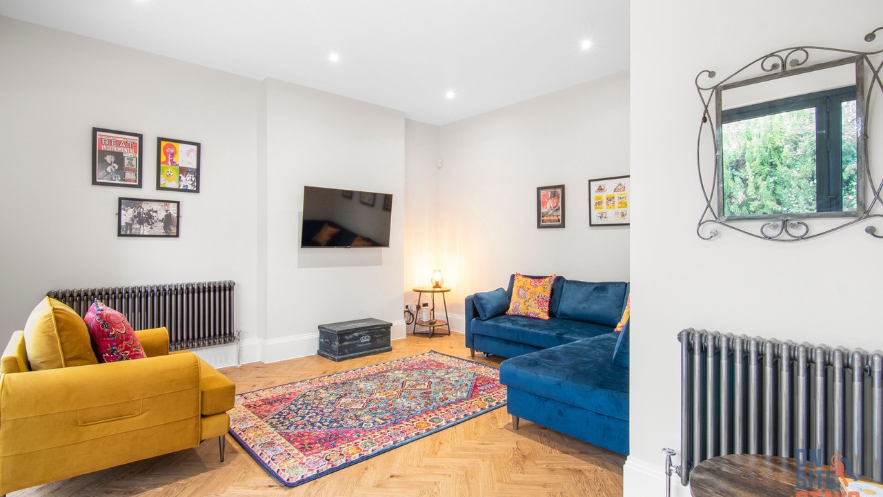 Photo of Livingroom in Petts Wood and Knoll