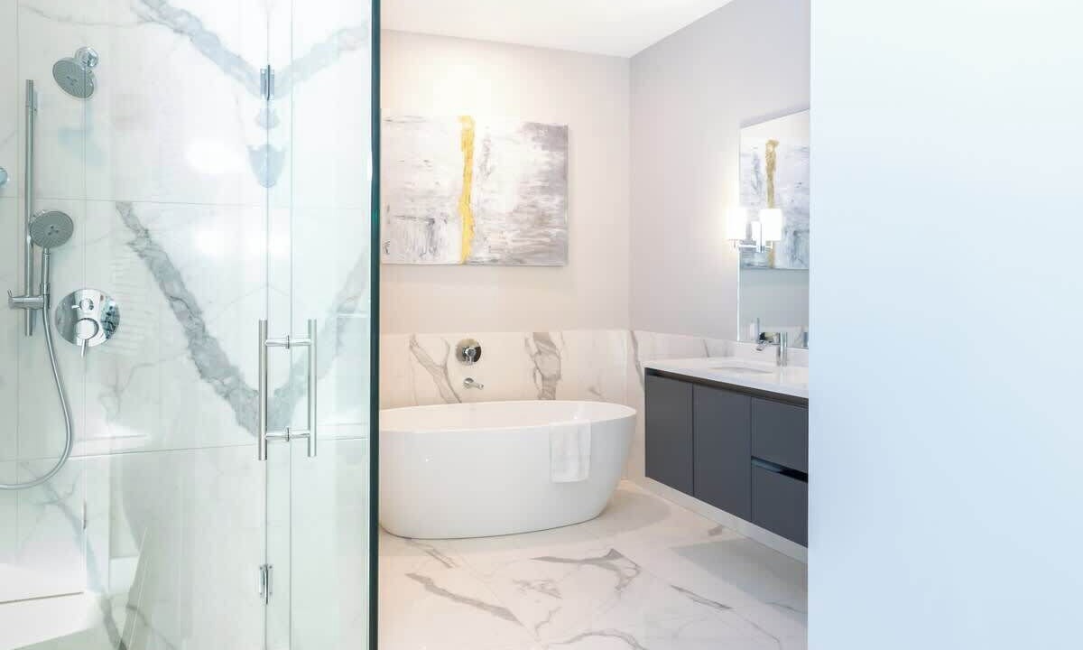 Photo of Bathroom in Near North Side