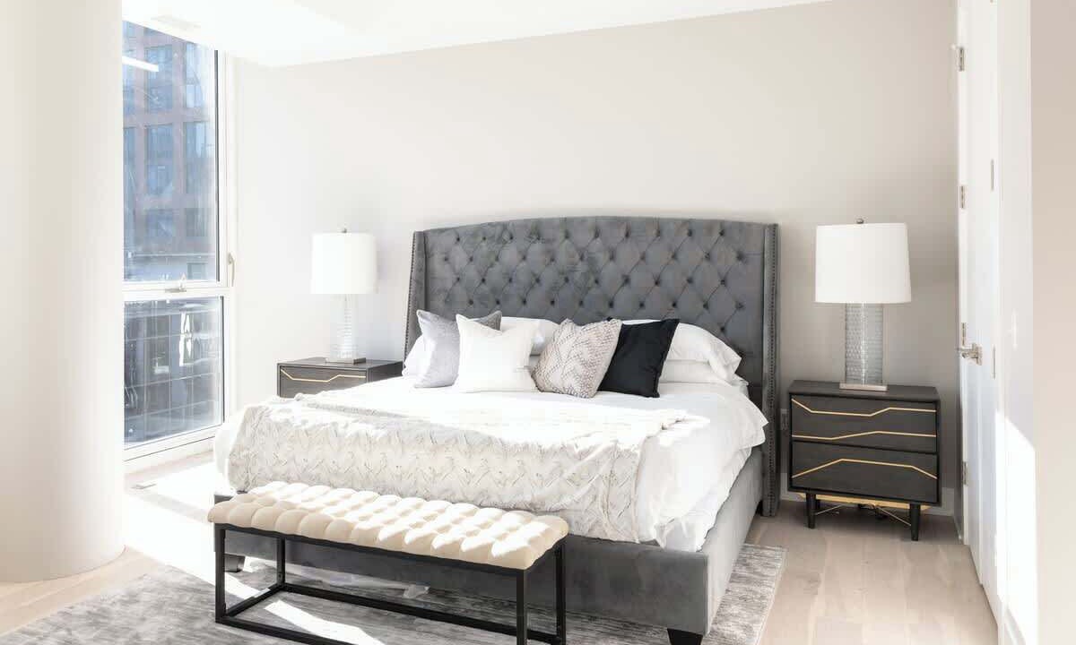 Photo of Bedroom in Near North Side