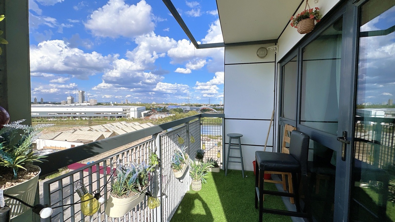 Photo of Outdoor in Poplar