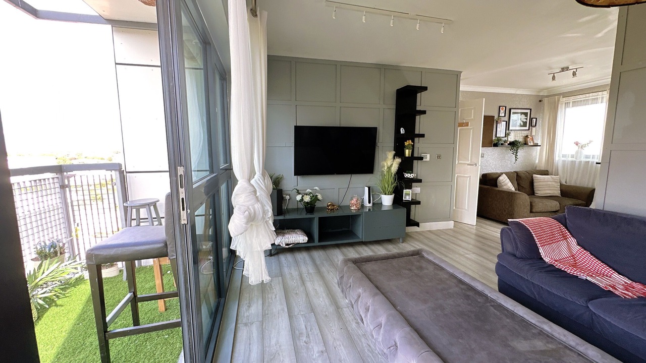 Photo of Livingroom in Poplar