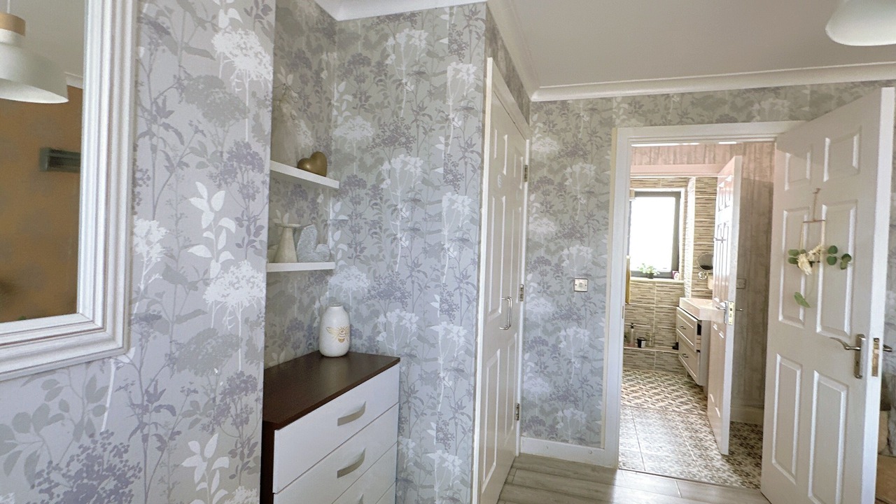 Photo of Bedroom in Poplar