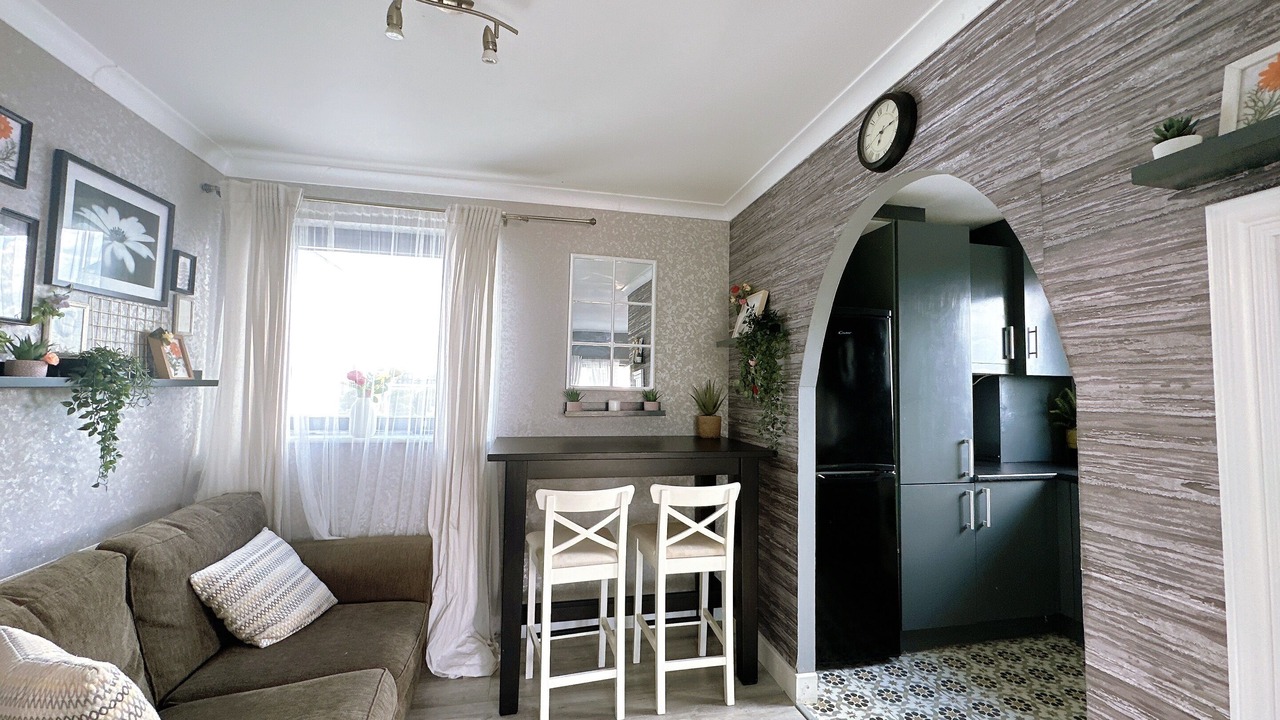 Photo of Others in Poplar