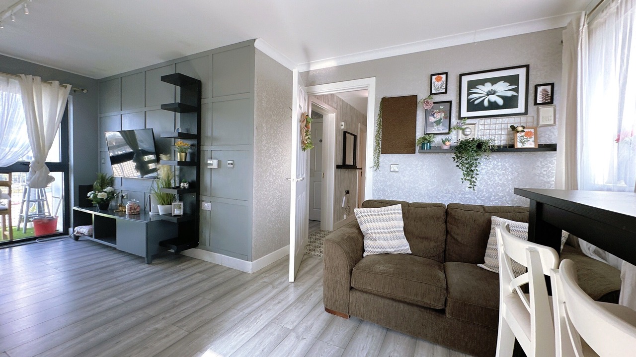 Photo of Livingroom in Poplar