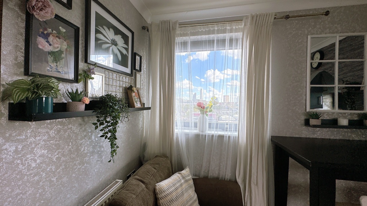 Photo of Livingroom in Poplar