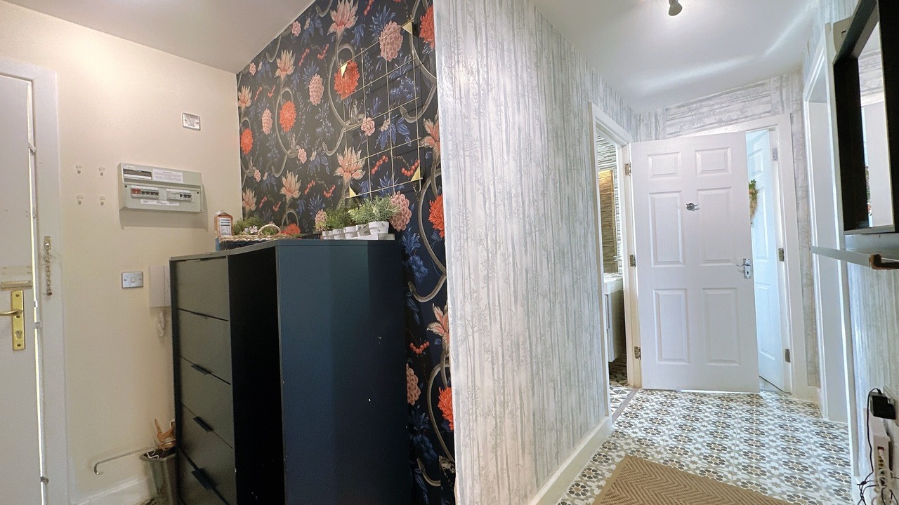 Photo of Others in Poplar