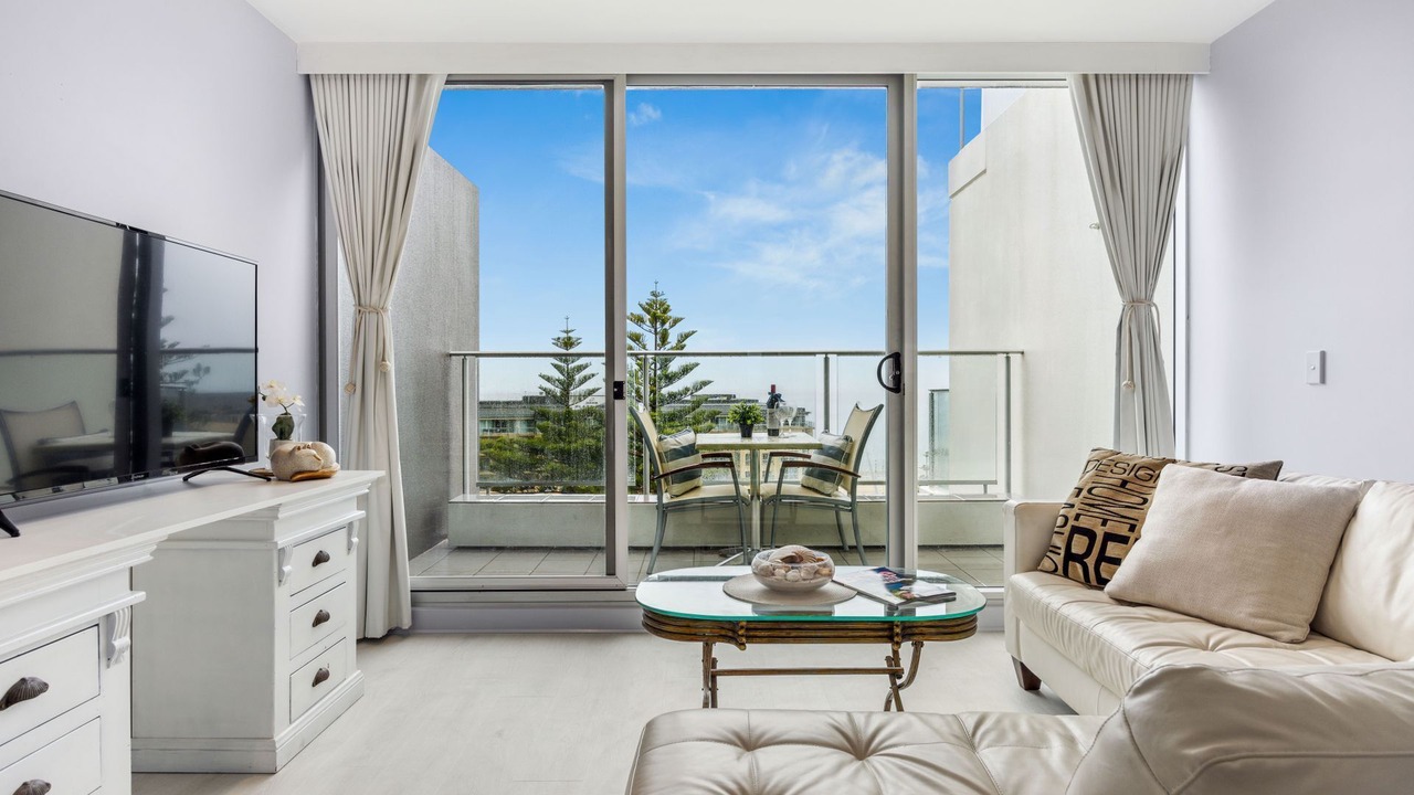 Photo of Livingroom in Glenelg