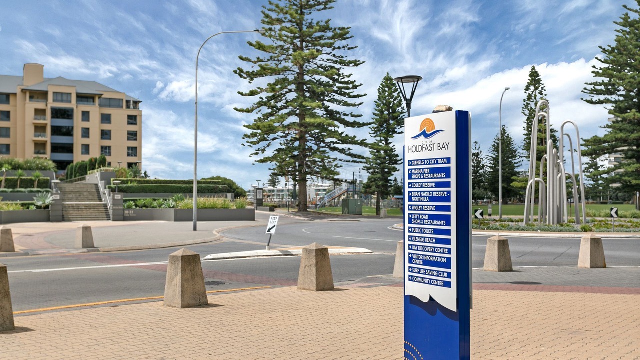 Photo of Outdoor in Glenelg