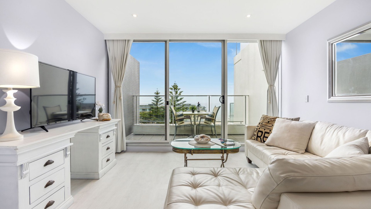 Photo of Livingroom in Glenelg