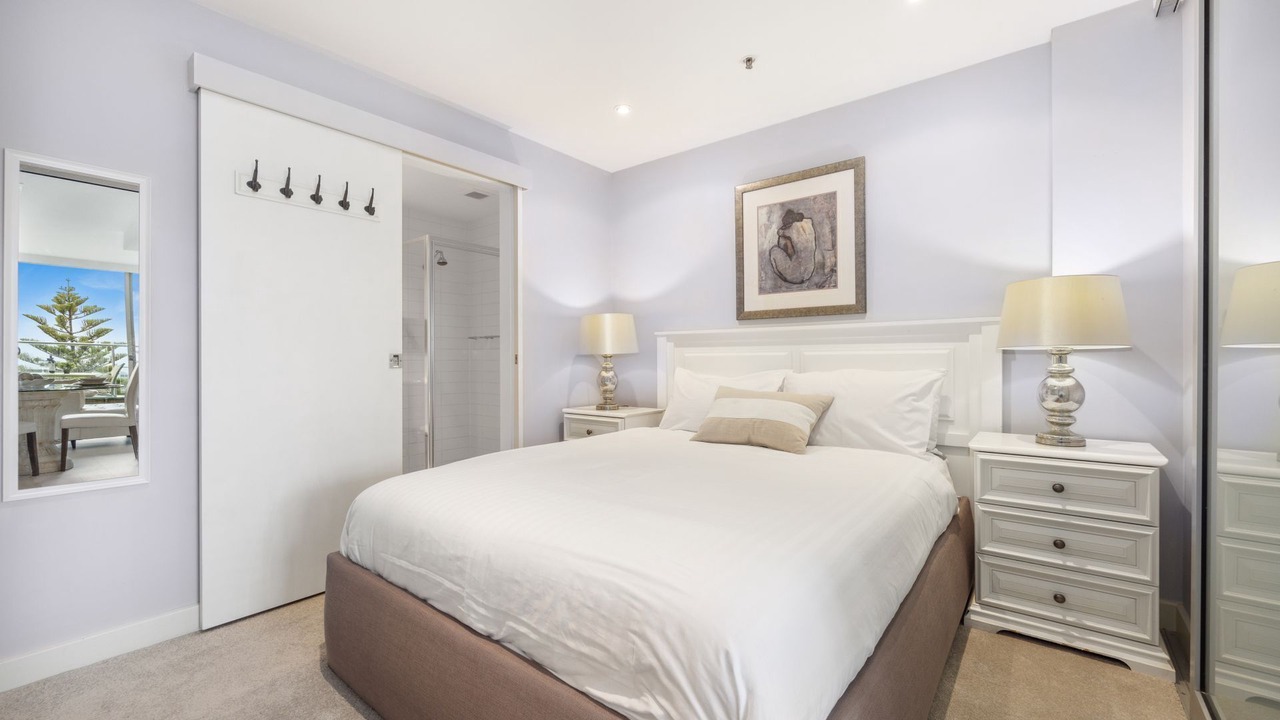 Photo of Bedroom in Glenelg