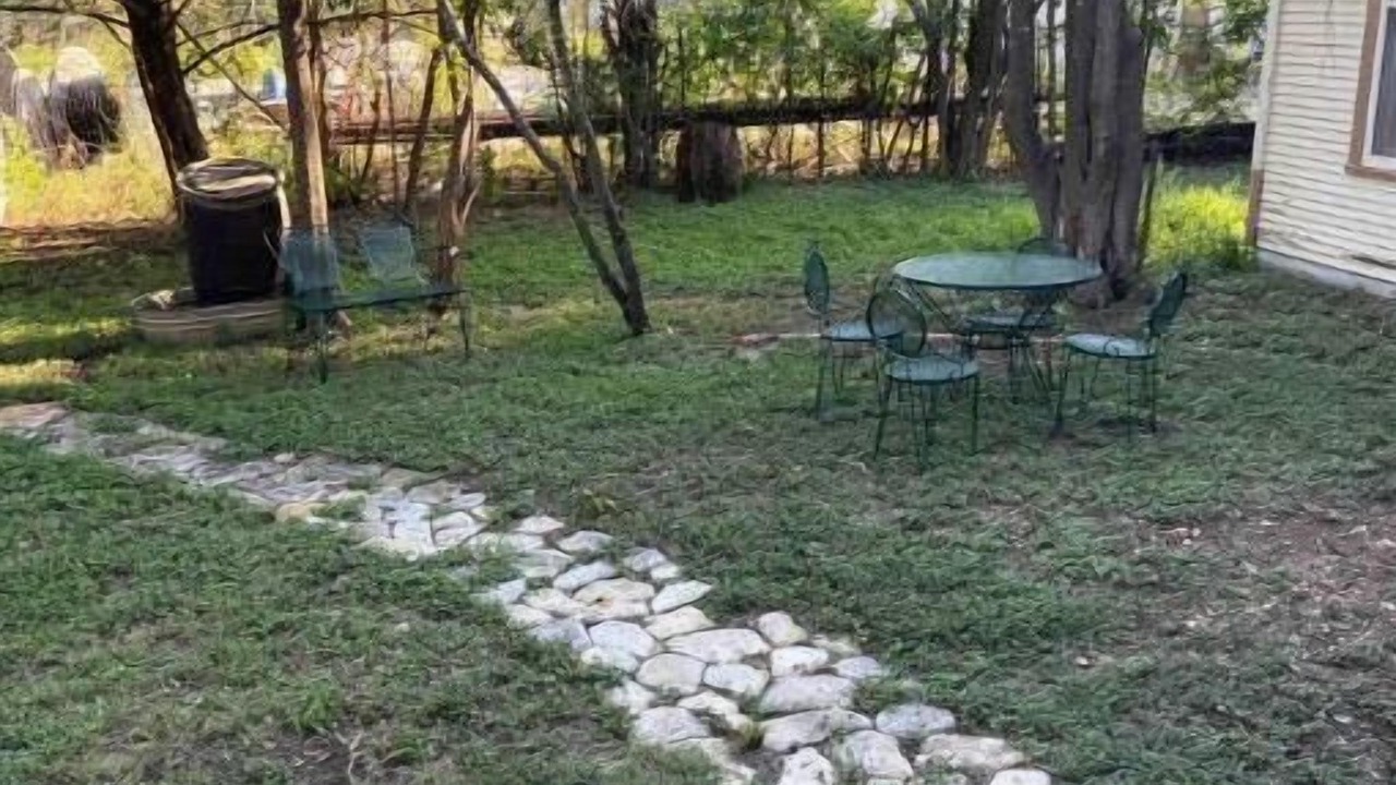 Photo of Outdoor in Utopia