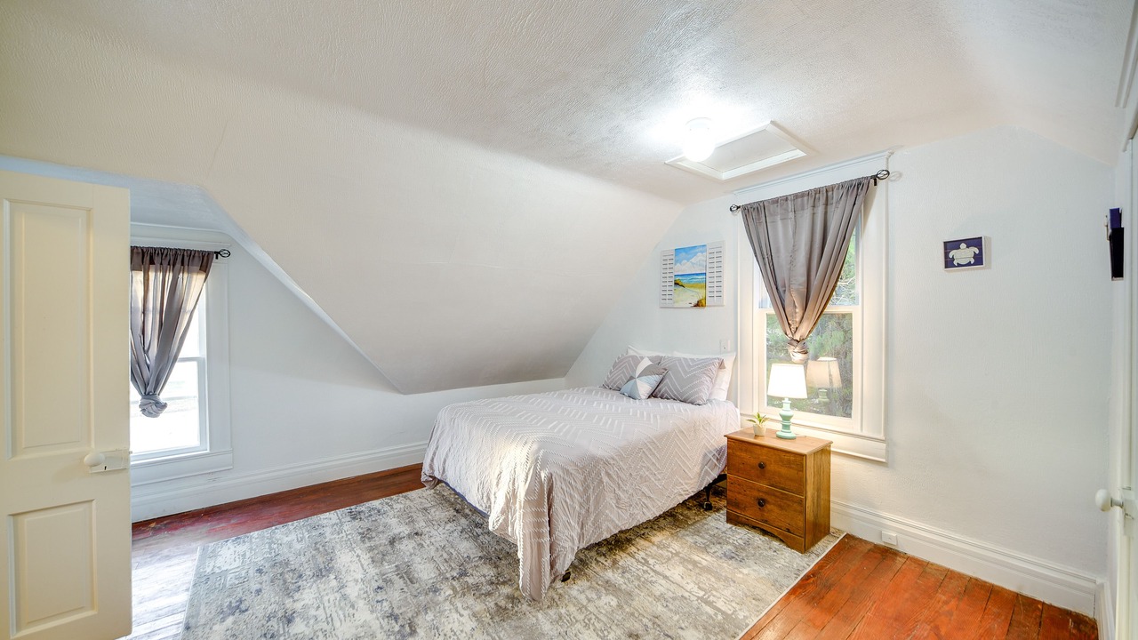 Photo of Bedroom in Farnam