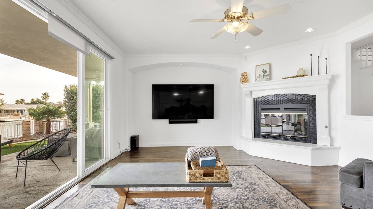 Photo of Livingroom in Spring Valley Lake